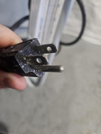 Used Vibratory Finishing Machine Tumbler 2 Cubic Foot 110V Debur Polish Metal & Plastic TESTED & RUNS EXCELLENT!