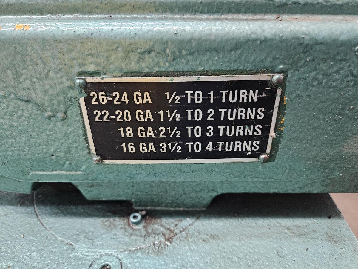 Used Lock Former Auto Guide Power Flanger Edger 16 Gauge Capacity 110V