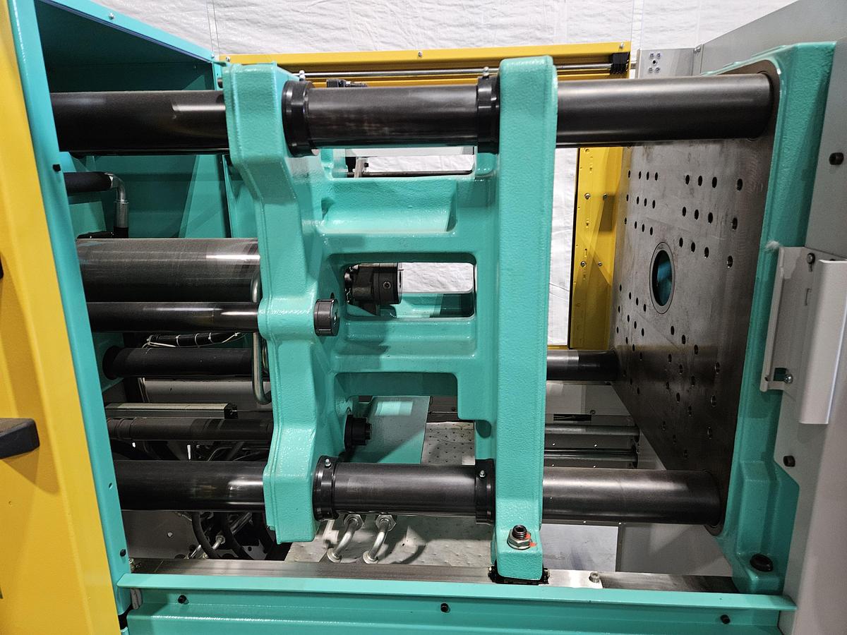 Used 2016 Arburg 470 C 1500-400 Golden Edition 165 Ton 6.5 oz. Allrounder Injection Molding Machine PRISTINE!!!