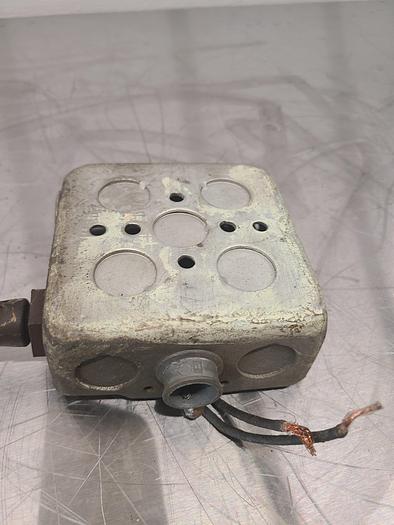 Used 20 Inch Work Light Goose Neck Industrial Seam Punk Lamp Machine Articulating 110V