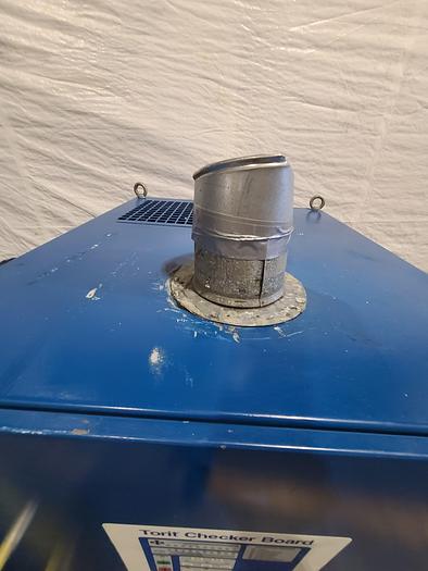 Used Donaldson Torit 4 Cartridge Dust Collector SDF 5 Hp 460 Volt 3 Phase with Checker Board