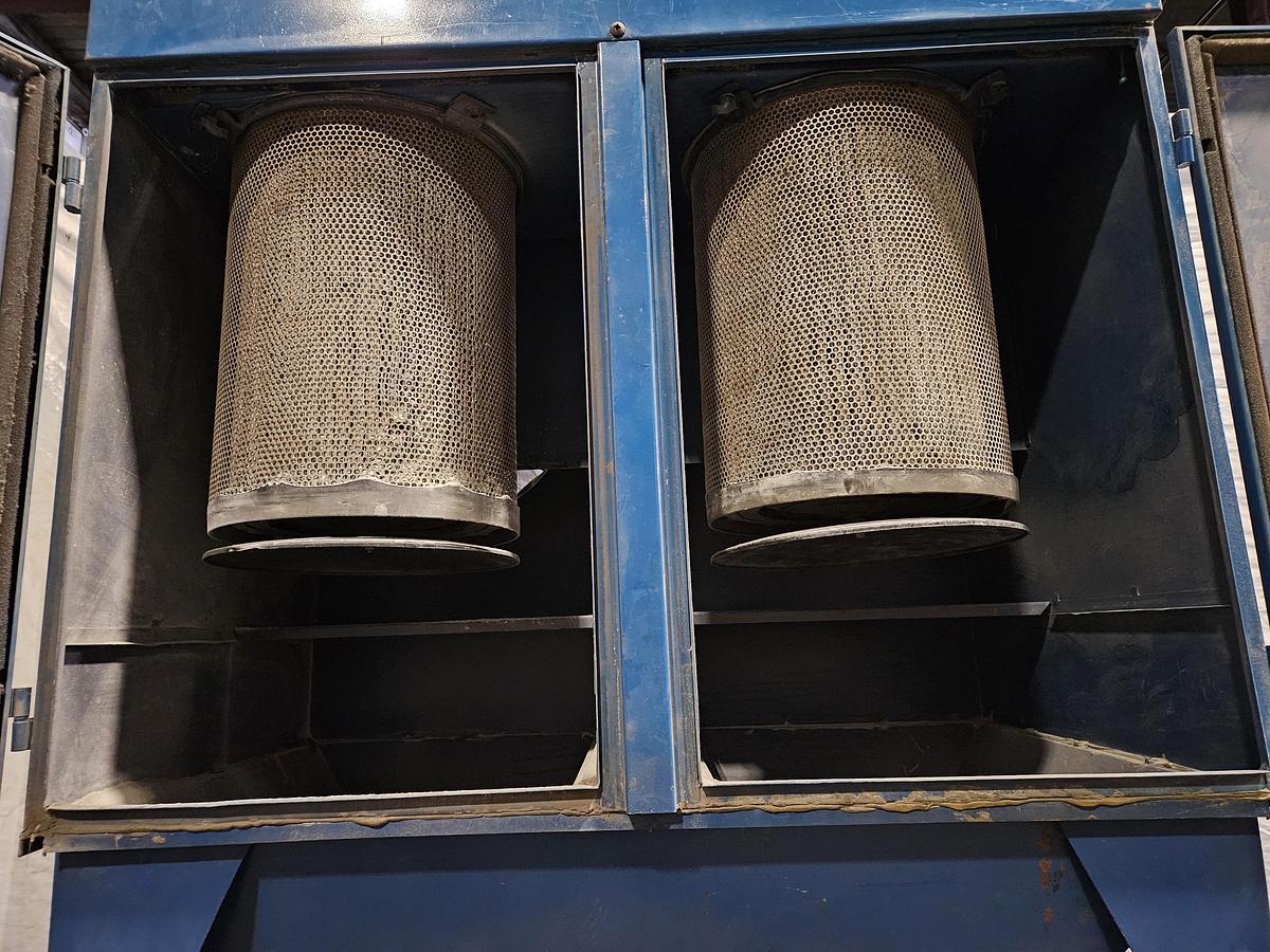 Used DONALDSON TORIT VS 2400 DUST COLLECTOR 2-CARTRIDGE UNIT – SELF-CONTAINED – HOPPER BOTTOM – INDUSTRIAL AIR FILTRATION SYSTEM – GREAT CONDITION!
