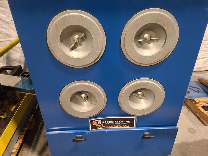 Used Donaldson Torit 4 Cartridge Dust Collector SDF 5 Hp 460 Volt 3 Phase with Checker Board