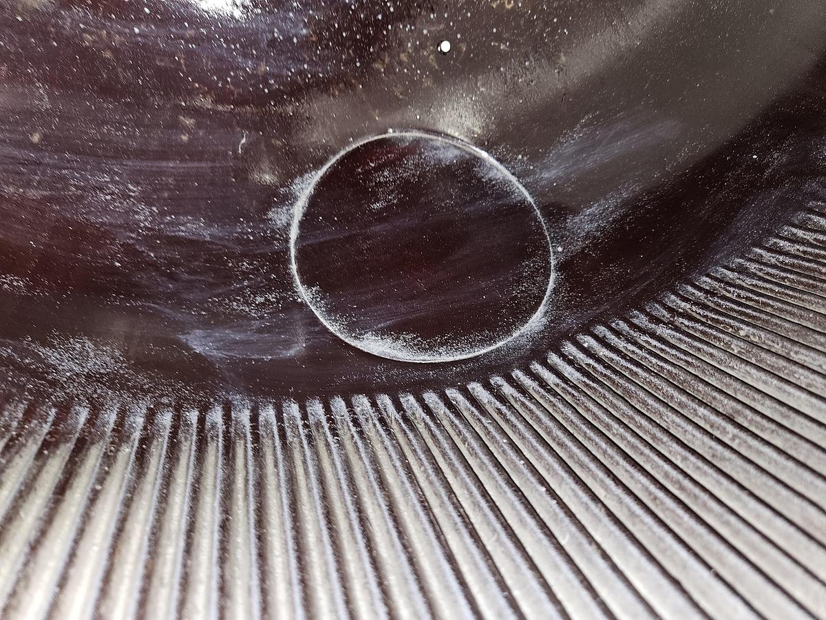 Used  Boulton FM-3-D Vibratory Finishing Machine 3 cubic foot Tumble Polish Deburr Metal