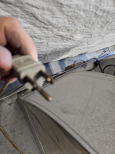 Used Polishing Buffing Double Head with Dust Collector Built-in 110V