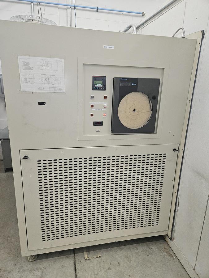 Used Bally Walk-In Environmental Test Chamber with Temperature & Humidity Control 126"x96"x90"H