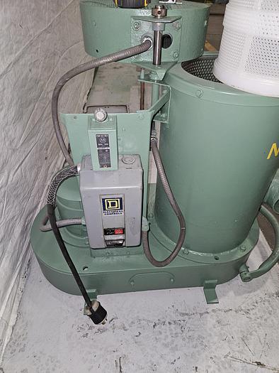 Refurbished New Holland K-24 Spin Dryer with Electric Heater DRY FAST!!! TOTALLY REFURBISHED PLUS BASKET!!!