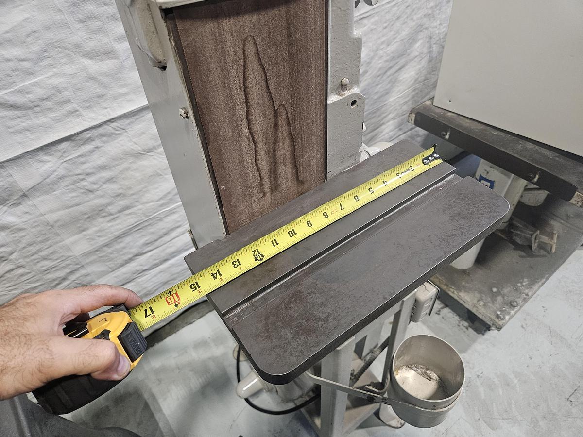 Used Delta Super Heavy Duty 6 Inch Belt Sander 110 V on Stand