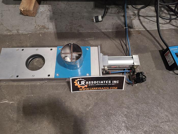 Used Novatec Complete Plastic Resin Batch Blending System