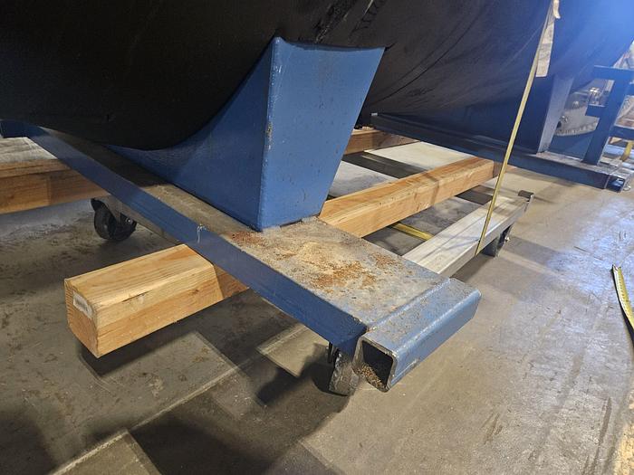 Used 600 Gallon Super Heavy Duty Stainless Steel Horizontal High Pressure Vessel Holding Tank Rated at 300F to -20F @ 90 PSIG Built in 2010