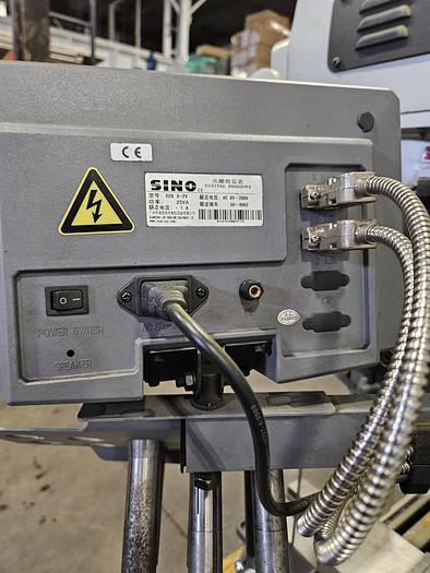 Used Clark Variable Speed Milling Machine DRO Power Feed Rotating Vise & Collets