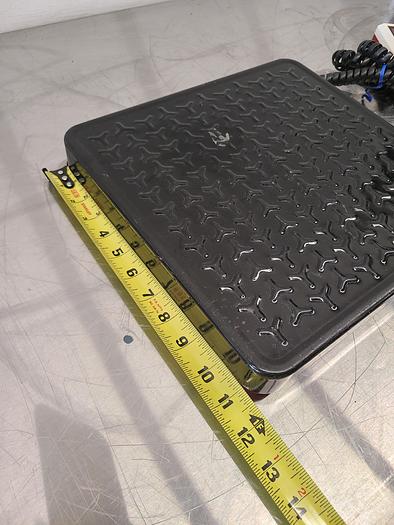 Used Rubbermaid 150 Lb Digital Scale 110V 12 Inch Platform 