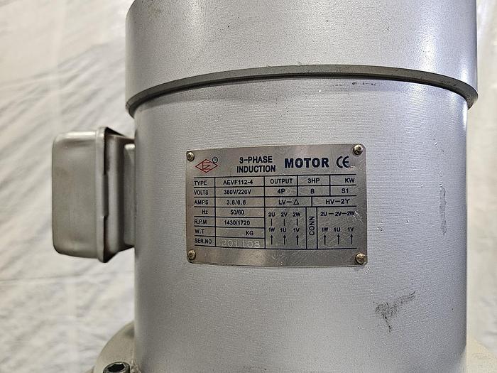 Used Clark Variable Speed Milling Machine DRO Power Feed Rotating Vise & Collets