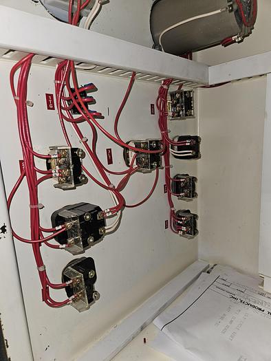 Used Wabash 100 Ton Hydraulic Press Model# 100-2424-STMAC with Heated Platens Molding & Laminating 