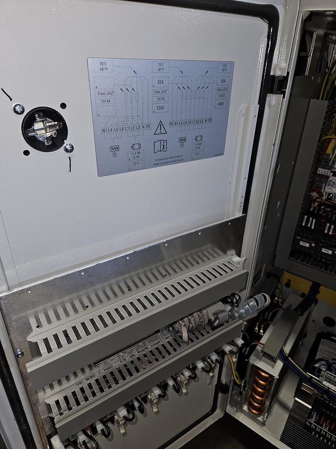 Used 2016 Arburg 470 C 1500-400 Golden Edition 165 Ton 6.5 oz. Allrounder Injection Molding Machine PRISTINE!!!