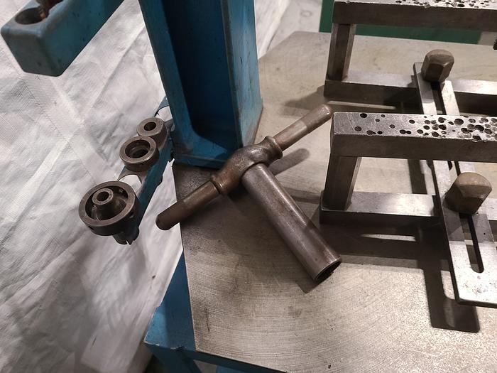 Used Lassy 12F Thread Tapping Machine with Tooling