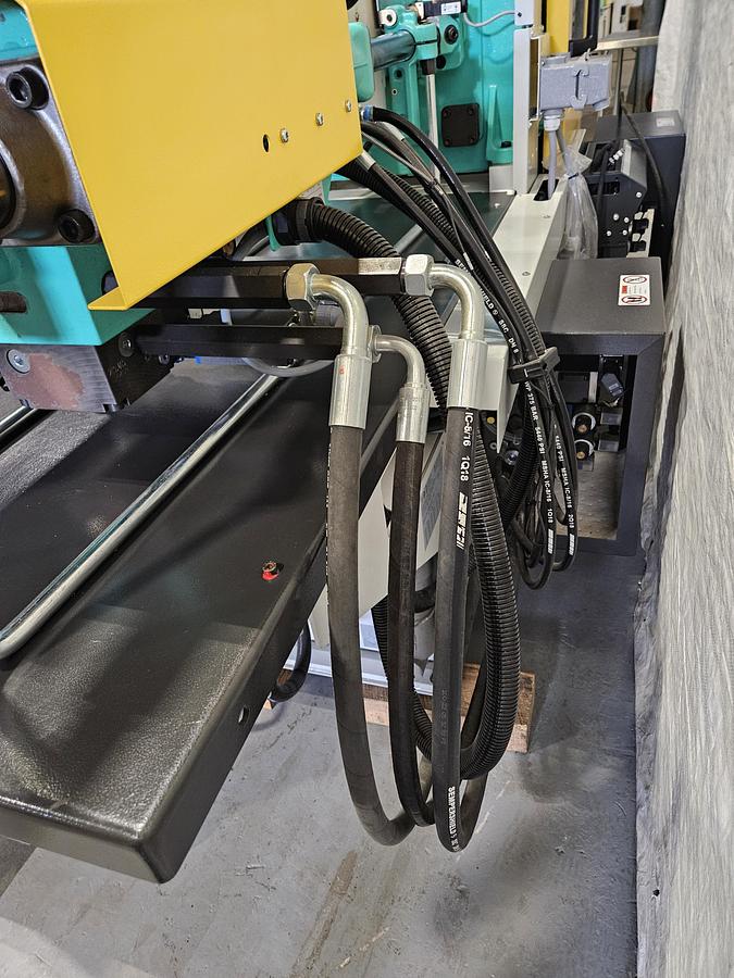 Used 2016 Arburg 470 C 1500-400 Golden Edition 165 Ton 6.5 oz. Allrounder Injection Molding Machine PRISTINE!!!