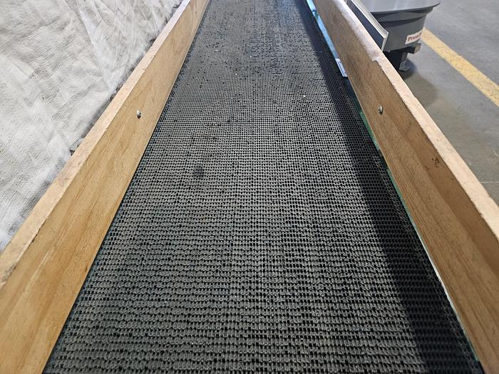 Used Rapistan Demag Power Conveyor 64 x 14 inch 208 230 460 3 phase