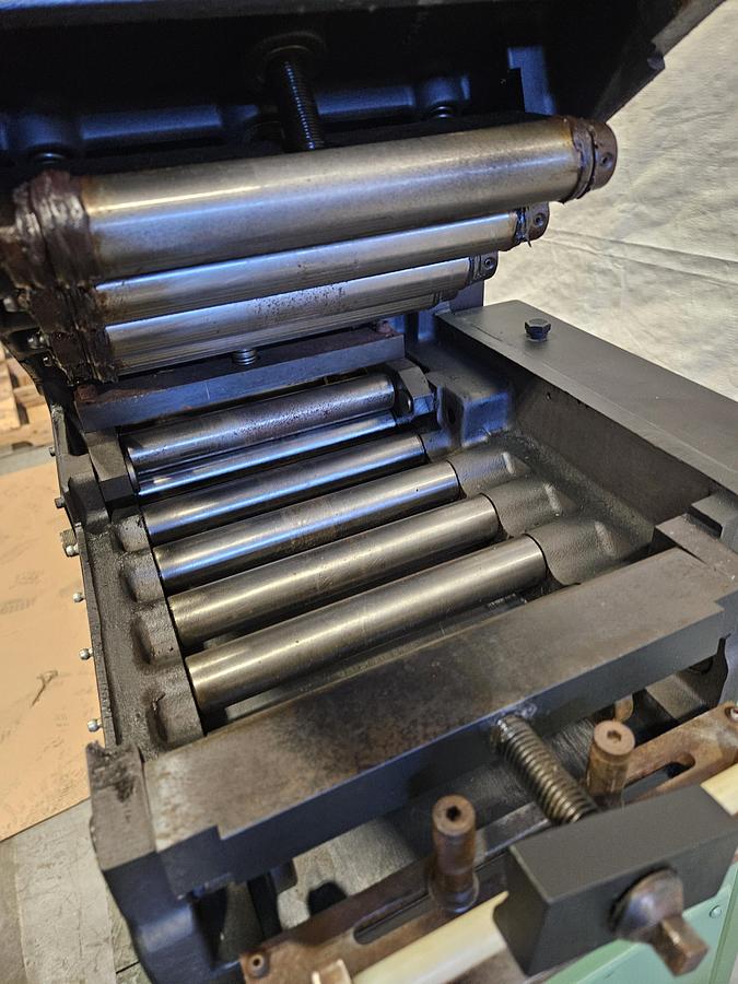 Used RAPID-AIR SS8-A POWERED STOCK STRAIGHTENER – 8" WIDTH CAPACITY – VARIABLE SPEED – ELECTRONIC LOOP CONTROL – 220V / 3 PHASE