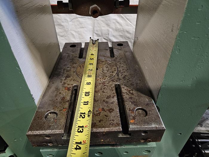 Used CMC 165 Ton Hydraulic Coining Press Hobbing Gold Silver