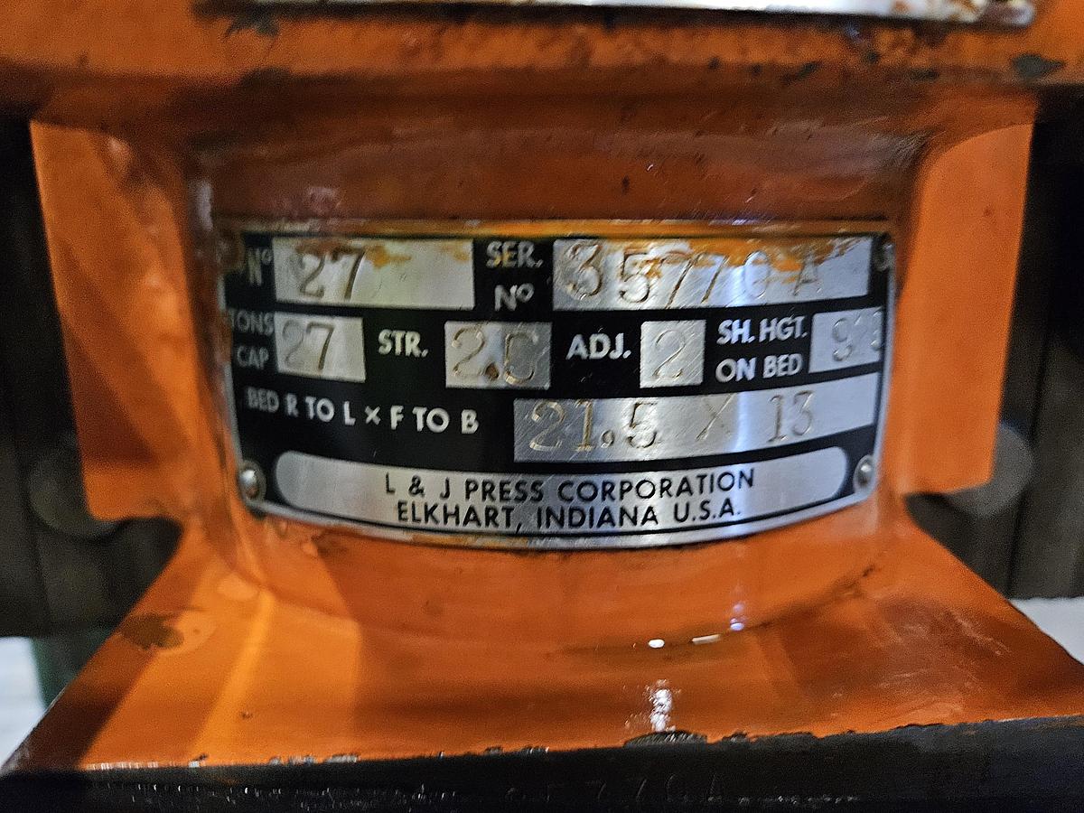 Used 27 Ton L&J Punch / Trim Press Air Clutch Air Brake 2" Adj. with Palm Buttons
