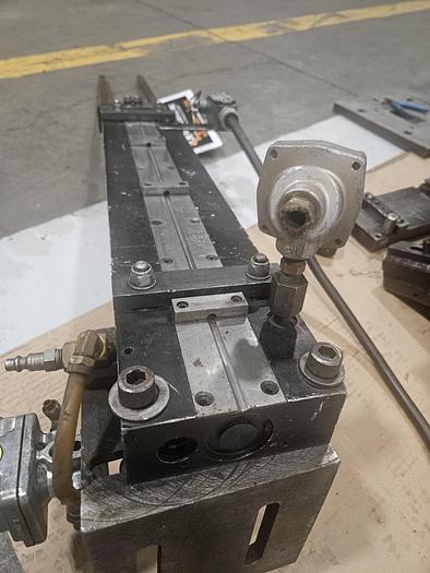 Used Rapid Air Automatic Stock Feed Model W20 Stamping Press Flat or Wire Feeder