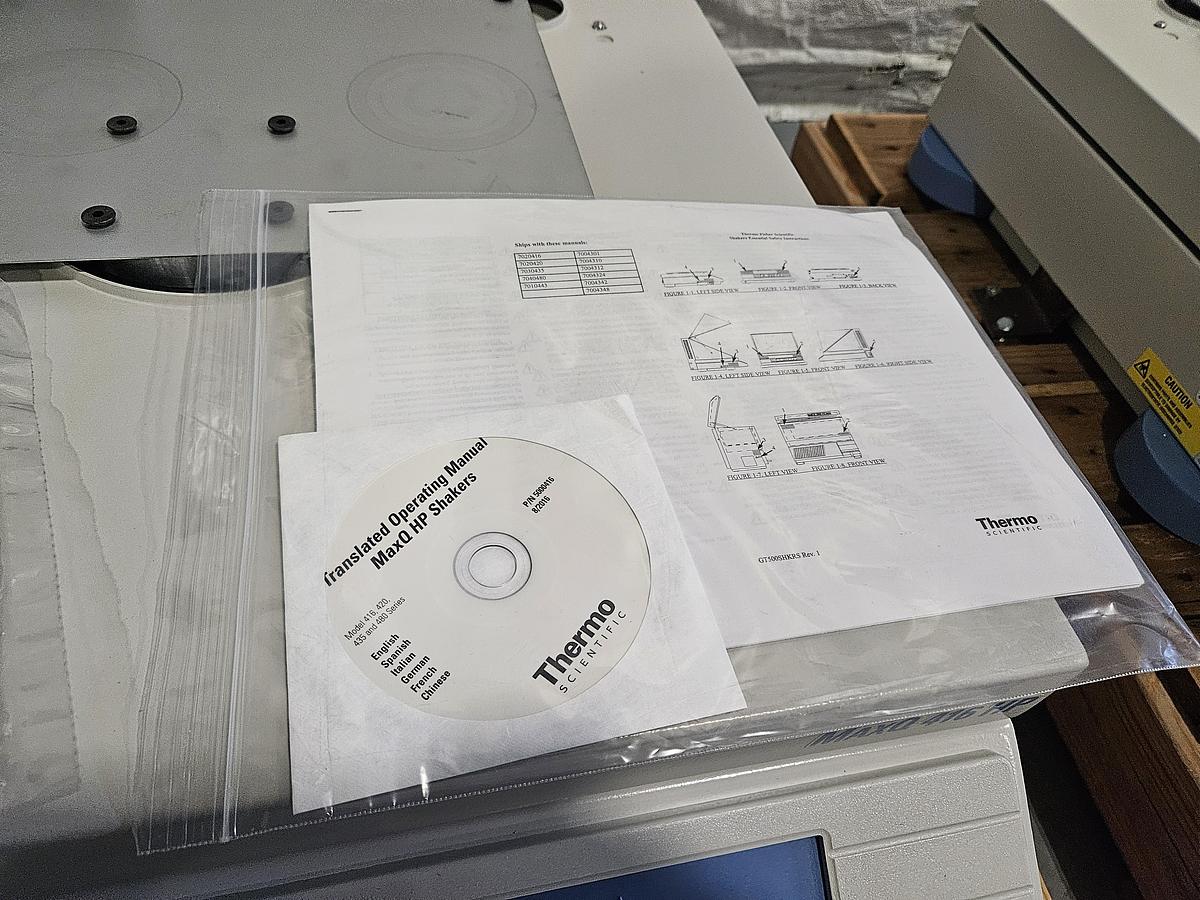 Thermo Scientific MaxQ™ 416 HP High-Performance Orbital Shaker – Model SHKE416HP – 115V – Excellent Condition – Original Packaging
