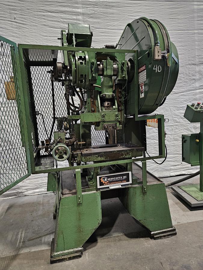 Used Perkins 20 Ton Punch Press with Enclosure High Speed Stamping Press