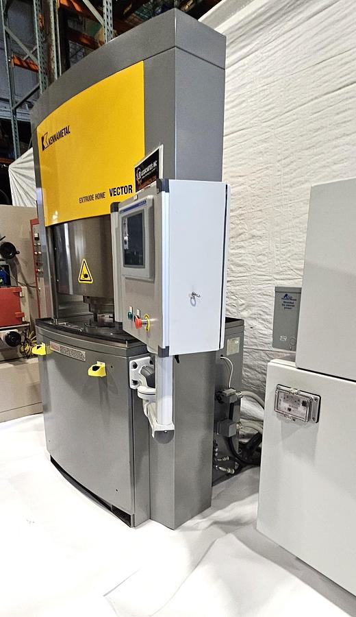 Used 2015 KENNAMETAL EXTRUDE HONE VECTOR 150