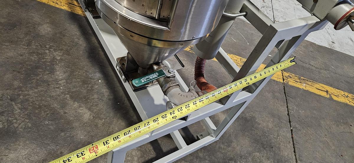 Used DRI-AIR HP4-X300 CENTRAL DESICCANT RESIN DRYING SYSTEM – (5) RH60 STAINLESS STEEL HOPPERS – HIGH TEMPERATURE CONFIGURATION- FOR INJECTION MOLDING – 480V / 3 PHASE