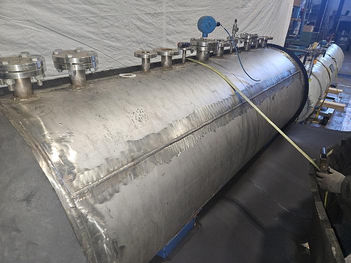 Used 600 Gallon Super Heavy Duty Stainless Steel Horizontal High Pressure Vessel Holding Tank Rated at 300F to -20F @ 90 PSIG Built in 2010