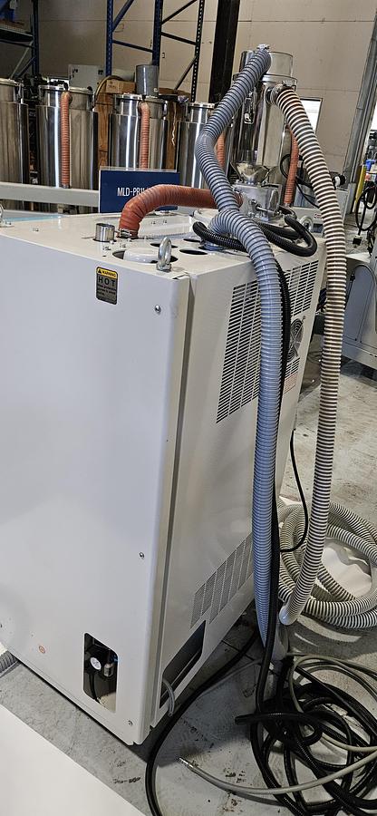 Used MATSUI MJ3-15-U HIGH TEMPERATURE DESICCANT RESIN DRYER – STAINLESS STEEL DRYING HOPPER – HOPPER LOADER – 230V / 3 PHASE – EXCELLENT CONDITION