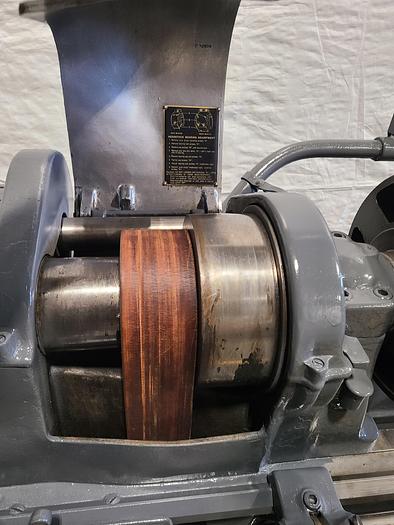 Used Southbend 16 x 60 Metal Lathe 220 Volts 3 Phase with Collets, Collet Changer, Taper Attachment and Threading Plus 4 Jawchucks