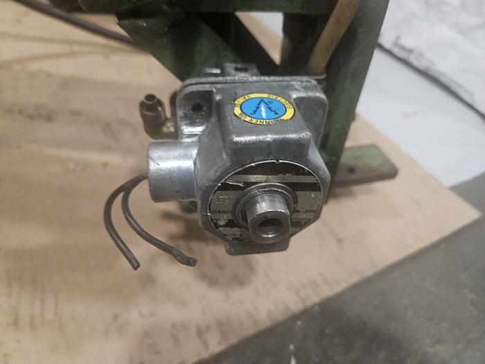 Used Rapid Air Automatic Stock Feed Model W20 Stamping Press Flat or Wire Feeder