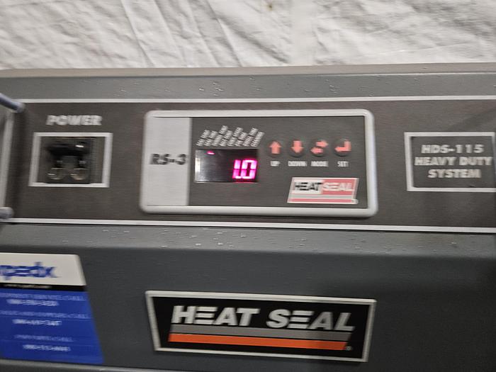 Used Heat Seal Plastic Shrink Wrap Packaging Machine Model HDS115/8IP