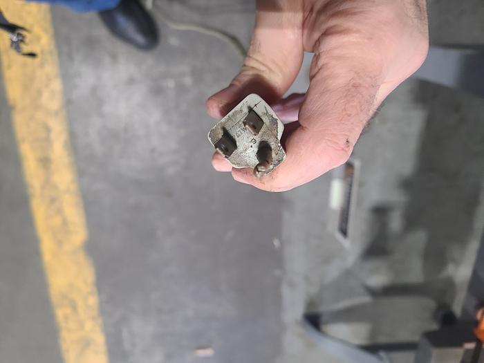 Used Kalamazoo Metal Cutting Band Saw Model P44 8 Inch