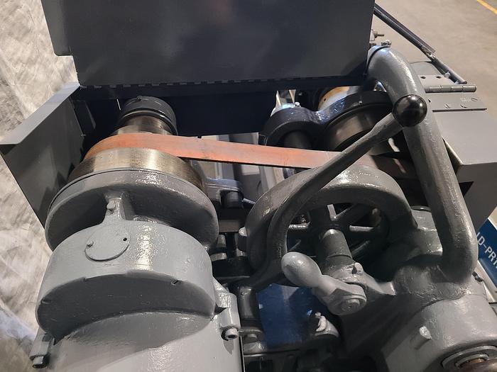 Used Hendey Metal Lathe 15 Inch Swing x 50 Inch Bed with Tooling