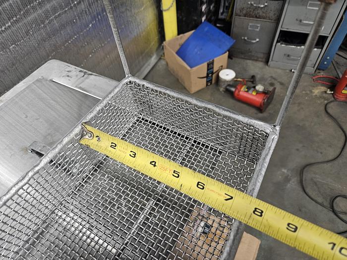 Used Branson Ultrasonic Cleaner 25 kHz Wash System with Heated SS Tank & Basket 5 Gallon Capacity