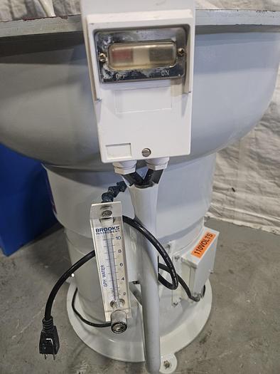 Used Vibratory Finishing Machine Tumbler 2 Cubic Foot 110V Debur Polish Metal & Plastic TESTED & RUNS EXCELLENT!