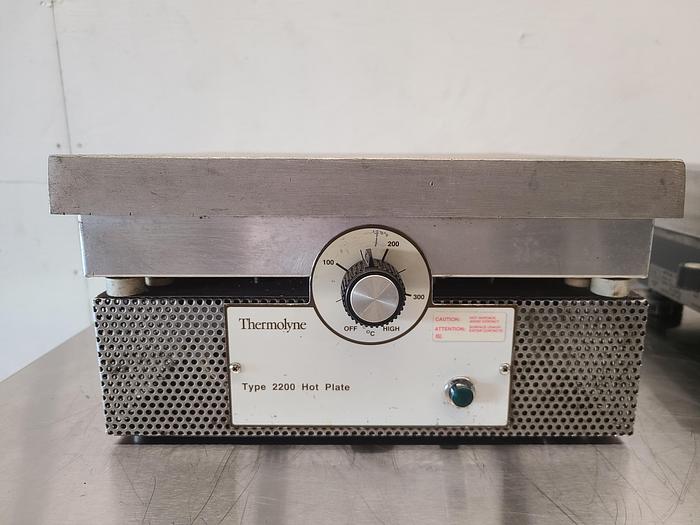 Used Thermolyne Type 2200 Hot Plate Laboratory Heating Table 120V
