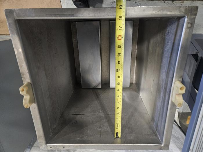 Refurbished Branson 8000 Series 40 kHz Ultrasonic Cleaner System with 25 Gallon Heated Tank