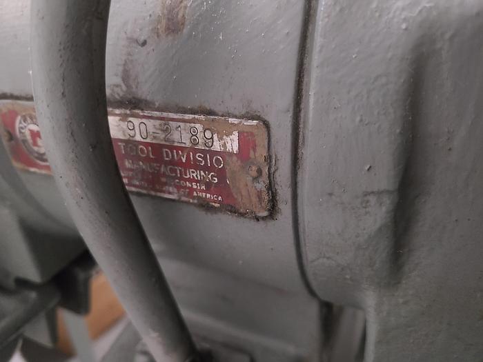 Used Delta Carbide Tool Ball Bearing Grinder