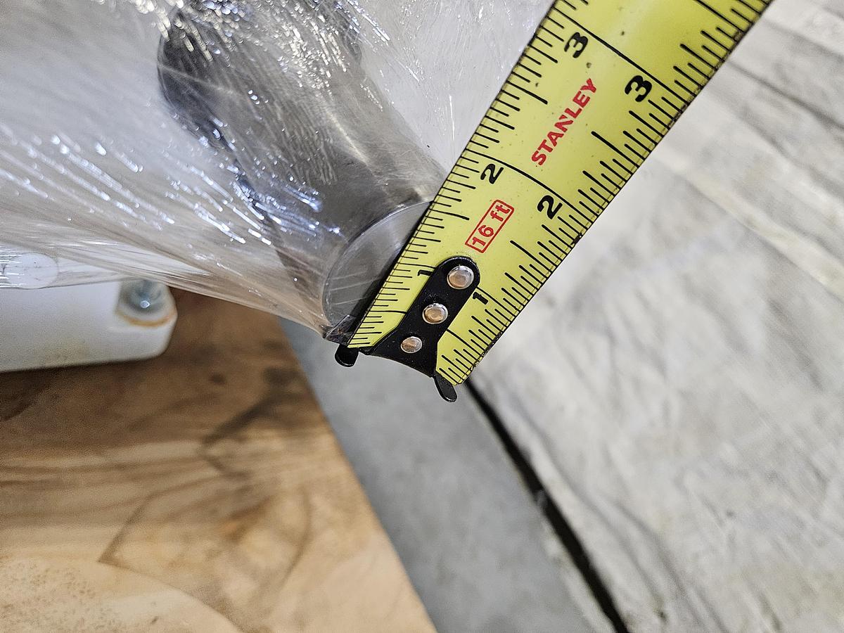 Used ALFA LAVAL STAINLESS STEEL SX4 ROTARY LOBE PUMP ULTRAPURE NARROW 2" TC DUPLEX SHAFT SC/SC SINGLE MECHANICAL R00 USP CLASS VI EPDM SEAL 70 PSI 