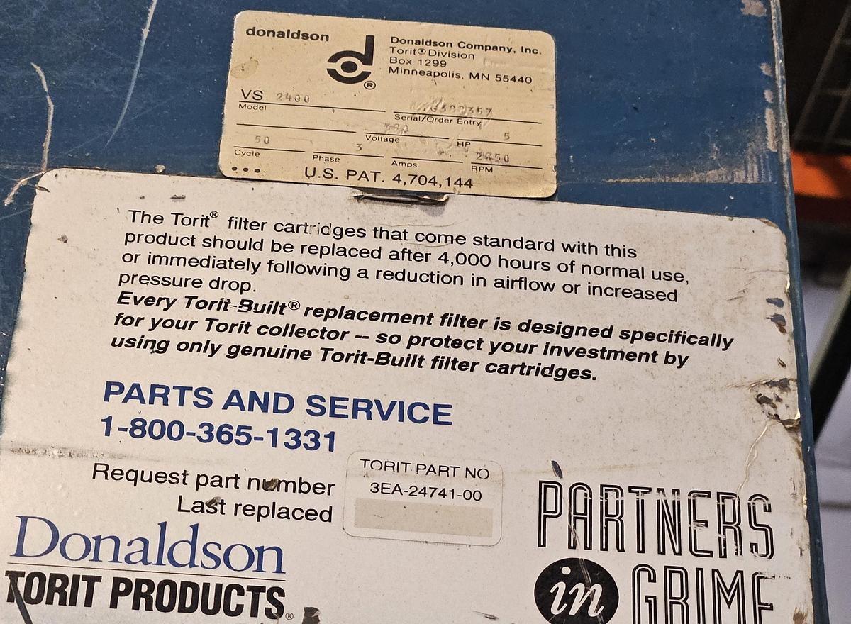 Used DONALDSON TORIT VS 2400 DUST COLLECTOR 2-CARTRIDGE UNIT – SELF-CONTAINED – HOPPER BOTTOM – INDUSTRIAL AIR FILTRATION SYSTEM – GREAT CONDITION!