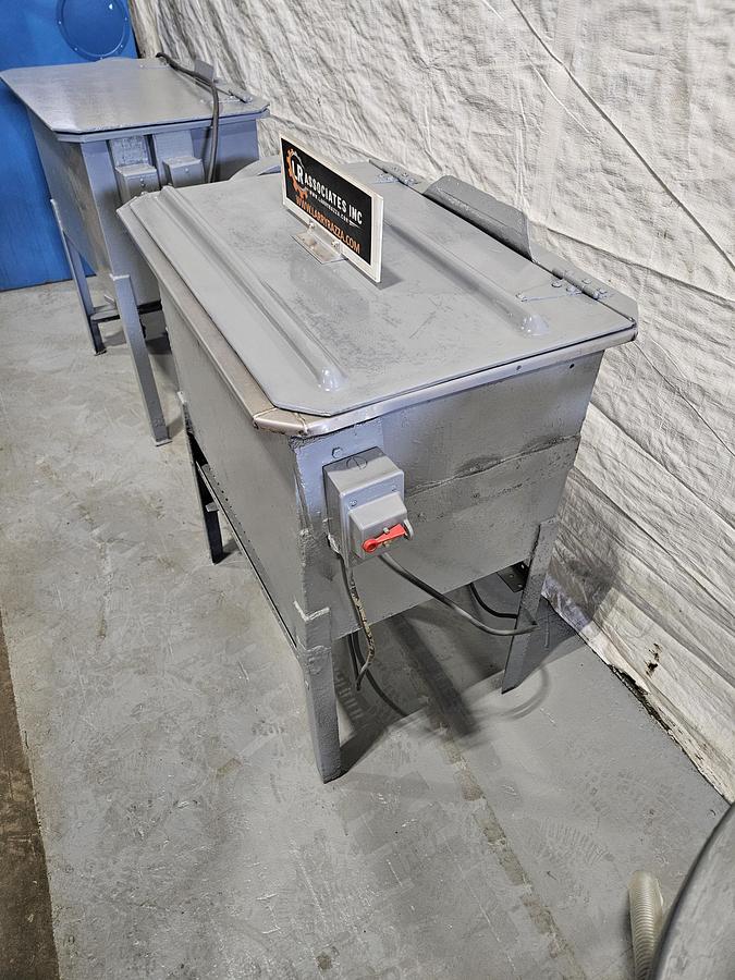 Used Greco Wet Tumbler Rotary Finishing Machine Polish Metal Automatically 110V