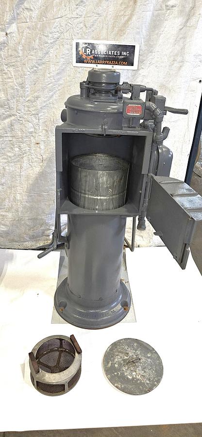 Used Ronci R-100 Spin Lacquer Machine 220 Volt Industrial High-Speed Coating System