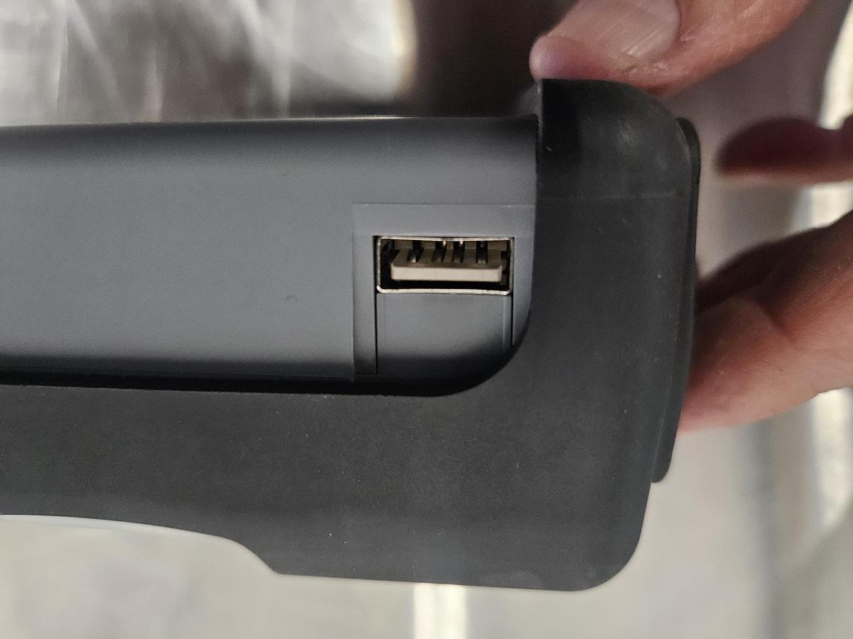 Used TEMTOP PMD 331 PARTICLE COUNTER – PORTABLE CLEANROOM AIR MONITOR – CALIBRATION CERTIFICATE – EXCELLENT CONDITION, TESTED!