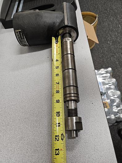 Used Right Angle Horizontal Milling Attachment for Bridgeport Mill 