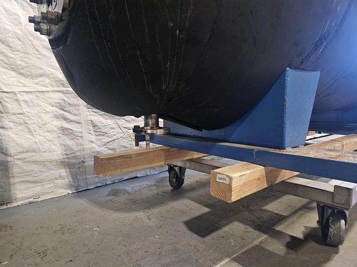 Used 600 Gallon Super Heavy Duty Stainless Steel Horizontal High Pressure Vessel Holding Tank Rated at 300F to -20F @ 90 PSIG Built in 2010