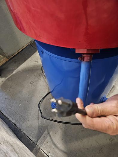 Used Belair FM-4000 1.3 CF Vibratory Finishing Machine 110V Polish Metal Plastic Debur